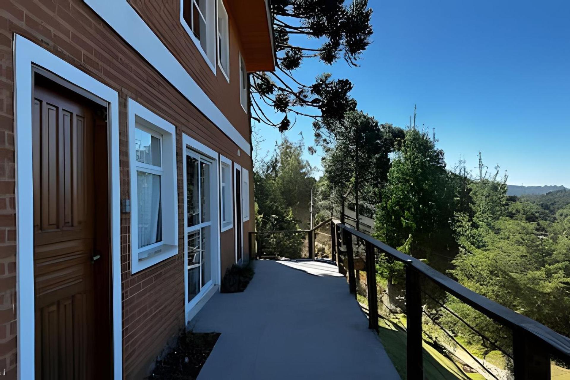 Suites Saint Louis - Conforto Do Lado Do Centro Turistico Campos do Jordão Exterior foto